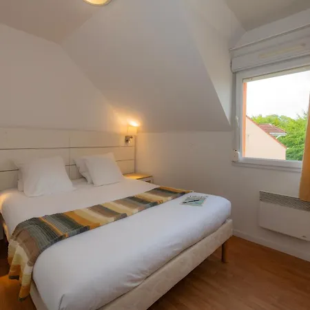 Goelia Les Portes D'honfleur Ξενοδοχείο με διαμερίσματα 3*