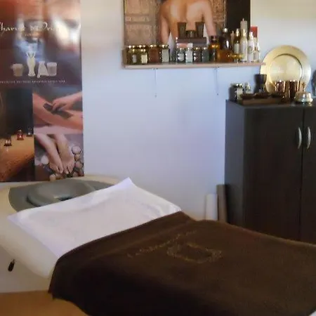 Goelia Les Portes D'honfleur 3*