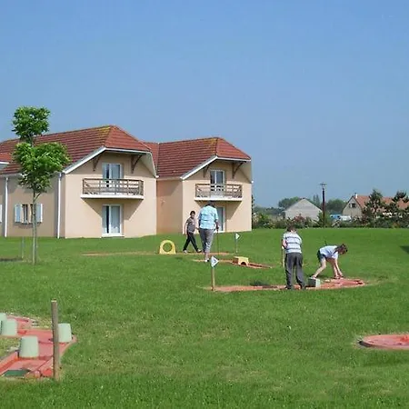 Goelia Les Portes D'honfleur Apartmanhotel 3*